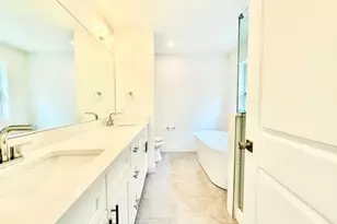 120 River Rd, Shirley, NY 11967 - Photo 23