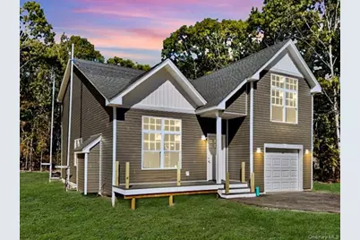 71 Palmetto Drive, Shirley, NY 11967 - Photo 3