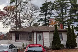 132 8th St, Brentwood, NY 11717 - Photo 3