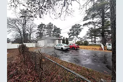 132 8th Street, Brentwood, NY 11717 - Photo 1