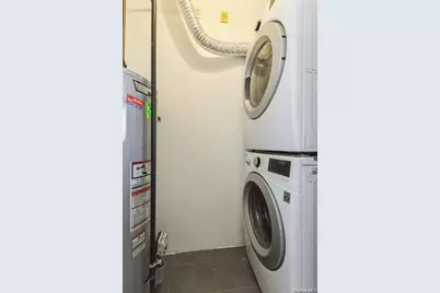 111 Monroe Street #4F, Brooklyn, NY 11216 - Photo 15