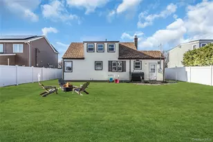 247 Division Ave, Massapequa, NY 11758 - Photo 23