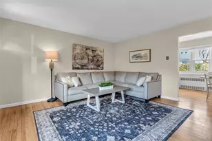 247 Division Ave, Massapequa, NY 11758 - Photo 5