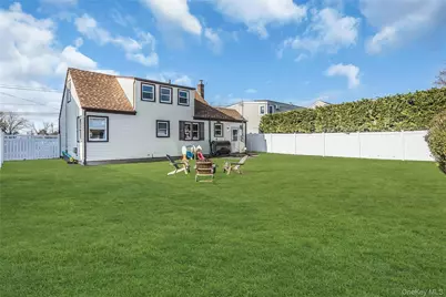 247 Division Avenue, Massapequa, NY 11758 - Photo 21