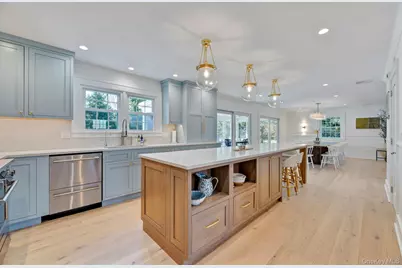 110 Sleepy Hollow Lane, Southold, NY 11971 - Photo 11