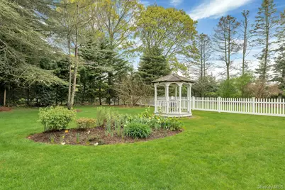 110 Sleepy Hollow Lane, Southold, NY 11971 - Photo 37