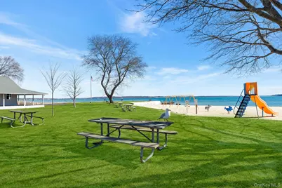 110 Sleepy Hollow Lane, Southold, NY 11971 - Photo 45