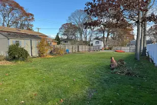 41 Broadway, Shirley, NY 11967 - Photo 19