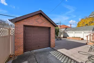 69-68 229th St, Bayside, NY 11364 - Photo 31