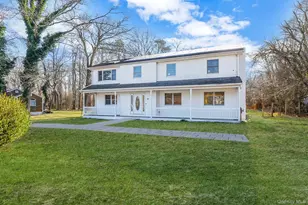 30 Half Mile Rd, Middle Island, NY 11953 - Photo 3