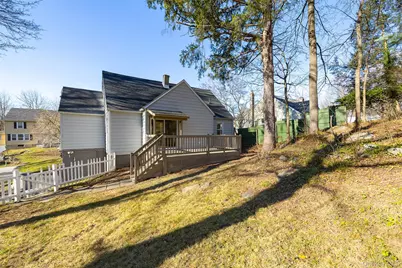 4 Walnut Street, Poughkeepsie, NY 12601 - Photo 23