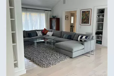 42 N Menantic Road, Shelter Island, NY 11964 - Photo 11