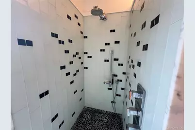 42 N Menantic Road, Shelter Island, NY 11964 - Photo 17