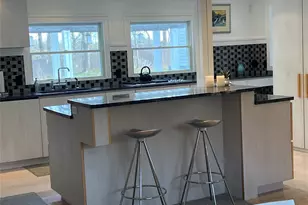 42 N Menantic Rd, Shelter Island, NY 11964 - Photo 3