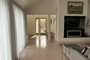 42 N Menantic Rd, Shelter Island, NY 11964 - Photo 7