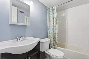 103 Timberline Dr, Brentwood, NY 11717 - Photo 11