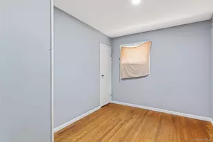 103 Timberline Dr, Brentwood, NY 11717 - Photo 9