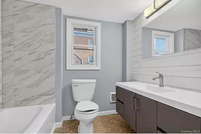 27 Spruce Street, Poughkeepsie, NY 12601 - Photo 7