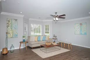 1301 Dolphin Ln, Holbrook, NY 11741 - Photo 5