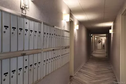 22 N Forest Avenue #2S, Rockville Centre, NY 11570 - Photo 21