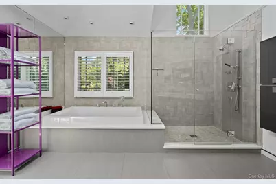 4 Meadowbrook Lane, Old Westbury, NY 11568 - Photo 17