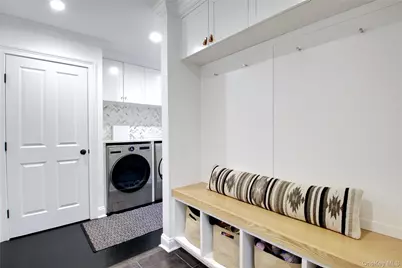 6 Flamingo Road, East Hills, NY 11576 - Photo 17