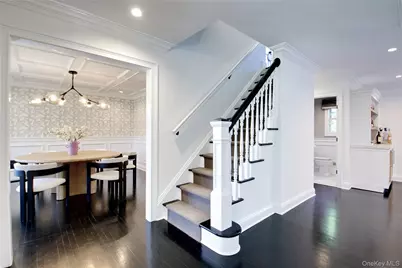 6 Flamingo Road, East Hills, NY 11576 - Photo 5