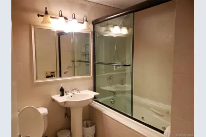 100 W Broadway #6W, Long Beach, NY 11561 - Photo 23