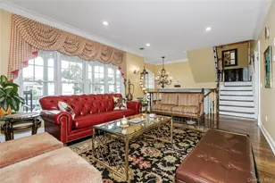 3 St Lawrence Pl, Jericho, NY 11753 - Photo 9