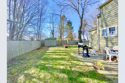 2490 Pike Street, Mattituck, NY 11952 - Photo 15