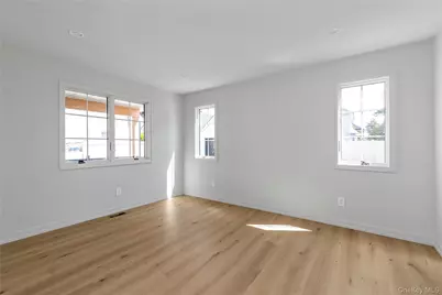 157 Lincoln Avenue #1, Mineola, NY 11501 - Photo 9