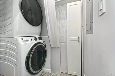 2704 Beach Drive, Merrick, NY 11566 - Photo 31