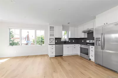 157 Lincoln Avenue #2, Mineola, NY 11501 - Photo 3