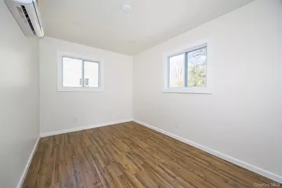 565 Old Hopewell Road, Hopewell Junction, NY 12533 - Photo 11