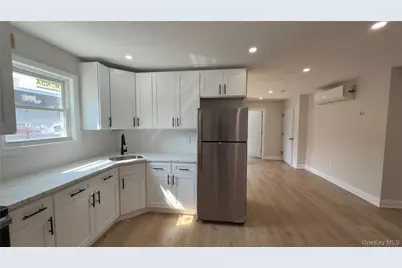 120 Linden, Hempstead, NY 11550 - Photo 13