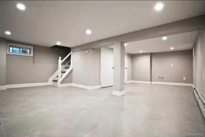 19456 114th Road, Saint Albans, NY 11412 - Photo 15