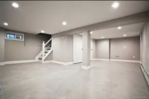 194-56 114th Rd, Saint Albans, NY 11412 - Photo 15