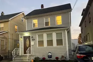 194-56 114th Rd, Saint Albans, NY 11412 - Photo 1