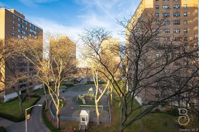 33-64 21st Street #6D, Astoria, NY 11106 - Photo 11