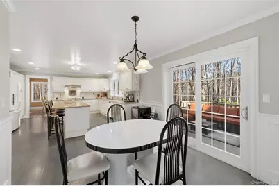 1400 Chatham Lane, Yorktown Heights, NY 10598 - Photo 13