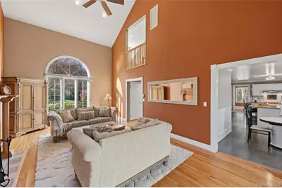 1400 Chatham Lane, Yorktown Heights, NY 10598 - Photo 21