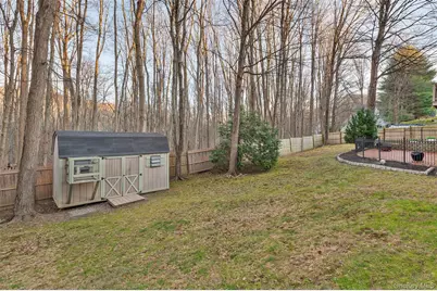 1400 Chatham Lane, Yorktown Heights, NY 10598 - Photo 47