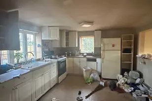 147 Pauls Path, Coram, NY 11727 - Photo 11