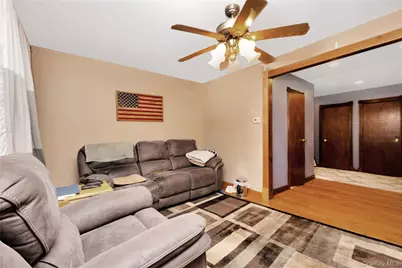 6451 59th Avenue, Maspeth, NY 11378 - Photo 7