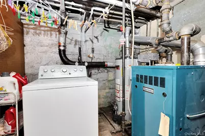 6451 59th Avenue, Maspeth, NY 11378 - Photo 13