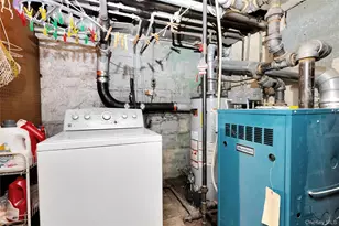 64-51 59th Ave, Maspeth, NY 11378 - Photo 13