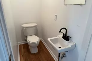 81 Gerald Dr, Poughkeepsie, NY 12601 - Photo 5