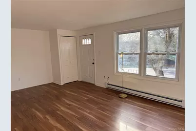 81 Gerald Drive, Poughkeepsie, NY 12601 - Photo 3