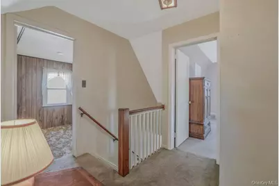 645 S 10th Street, New Hyde Park, NY 11040 - Photo 13