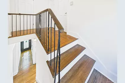 7 Avondale Road, Yonkers, NY 10710 - Photo 21